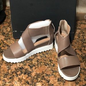 Steve Madden sandal